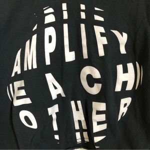 Discwoman Amplify Globe Long Sleeve Shirt Black/White Cropped